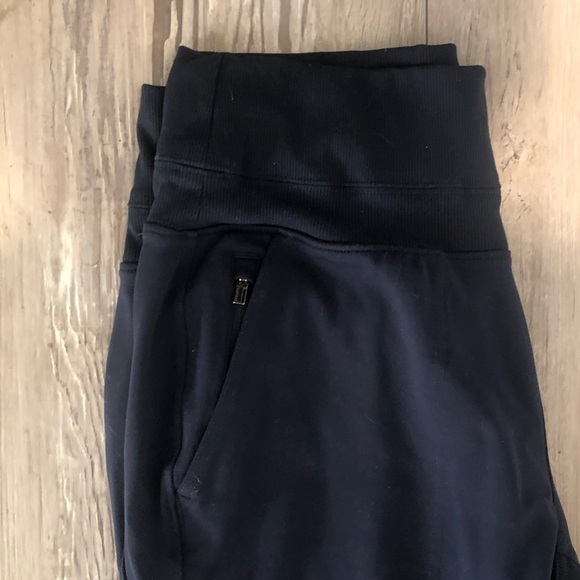 Athleta Dark Blue Activewear - Picture 5 of 5